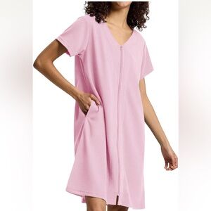Sioro - NWT - Pink Short Sleeve Zip-Up Waffle Knit Gown